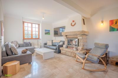 Maison traditionnelle - 150 m² - 6 pièces