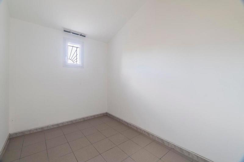 Maison - 99 m² - 4 pièces
