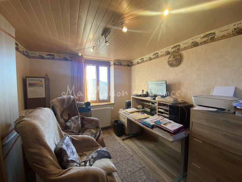 Maison - 120 m² - 6 pièces