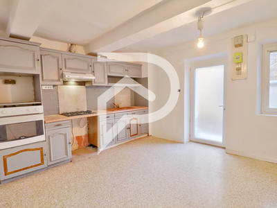 Maison de village - 83 m² - 5 pièces