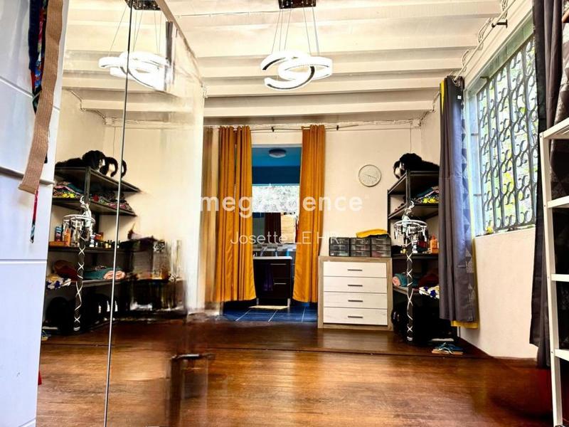 Maison de campagne - 415 m² - 10 pièces