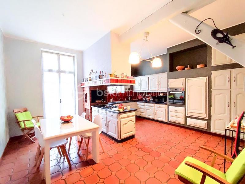 Maison de maîtres - 375 m² - 11 pièces