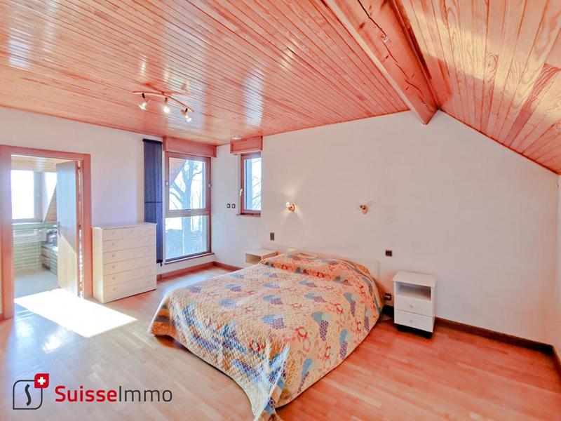 Pavillon - 261 m² - 11 pièces