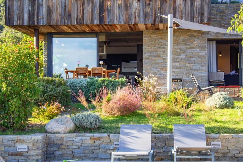 Villa - 180 m² - 7 pièces