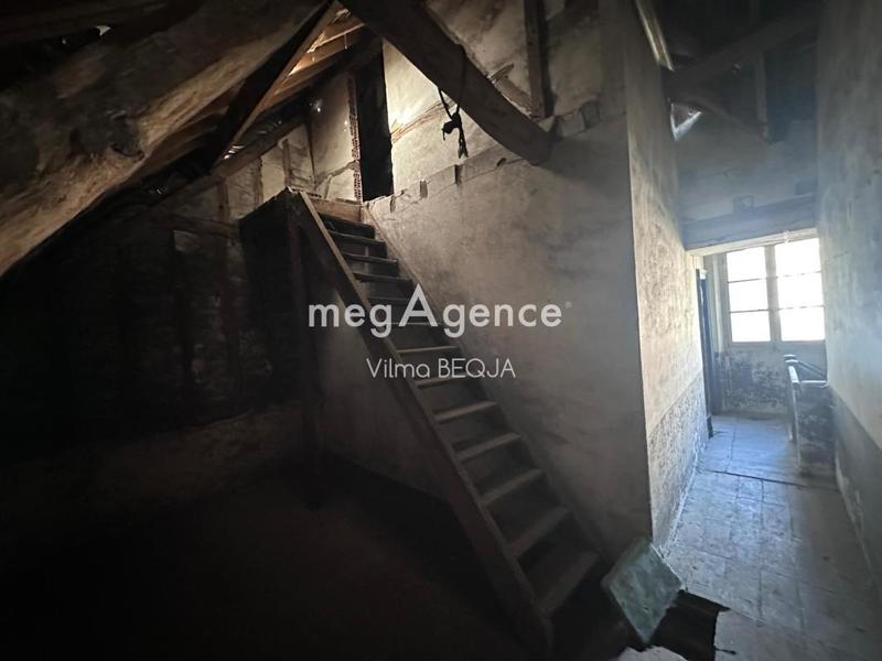 Appartement - 90 m² - 5 pièces