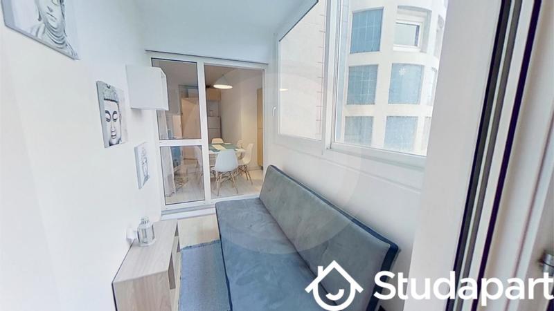 Chambre - 14 m² - 1 pièce