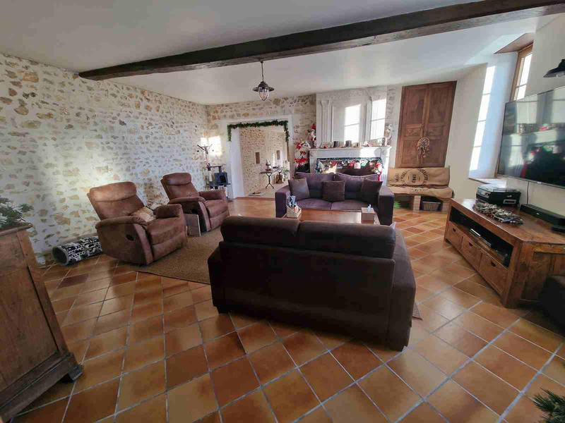 Maison - 298 m² - 7 pièces