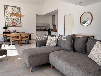 Appartement - 88 m² - 3 pièces