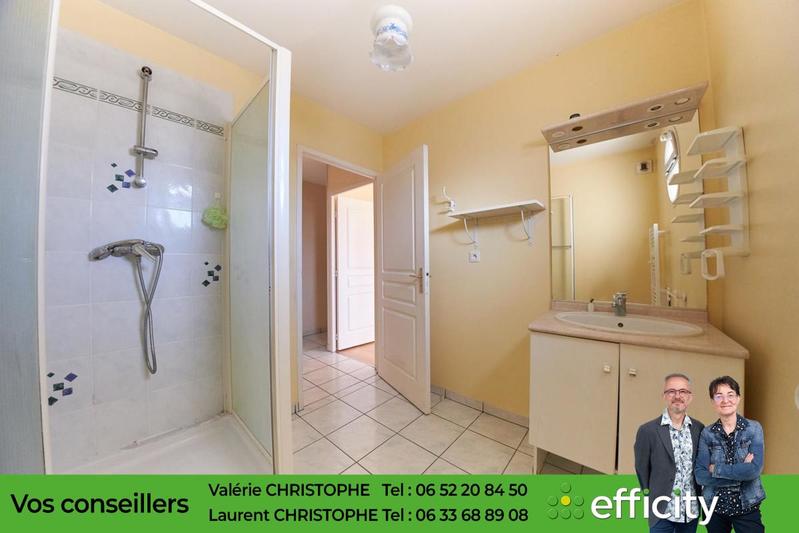 Appartement - 81 m² - 3 pièces