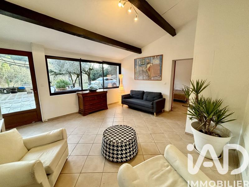 Maison - 168 m² - 6 pièces