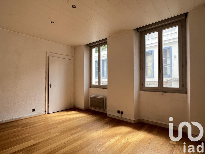 Appartement - 201 m² - 6 pièces