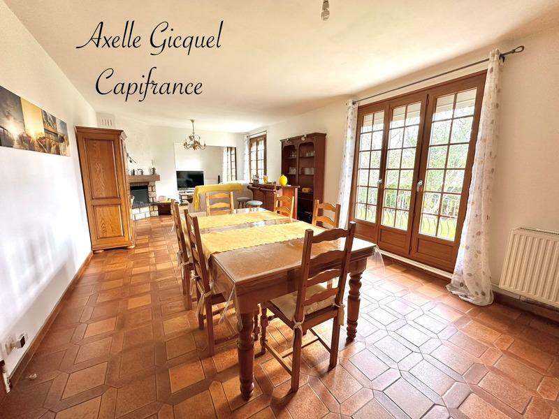 Maison - 153 m² - 6 pièces