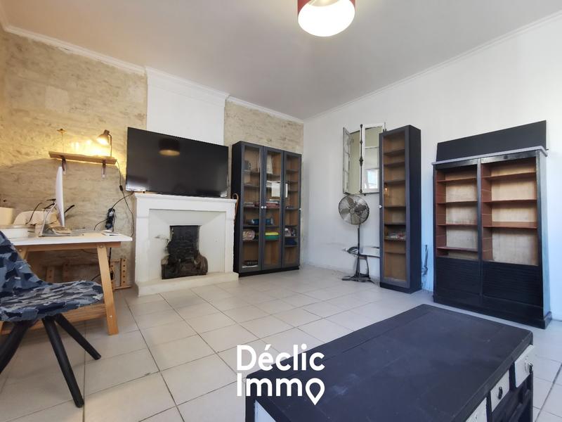 Maison en pierre - 246 m² - 8 pièces