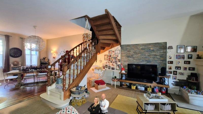 Maison - 254 m² - 5 pièces