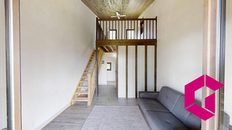 Maison - 293 m² - 11 pièces