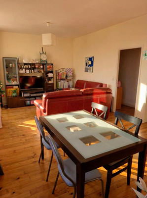 Appartement - 79 m² - 4 pièces