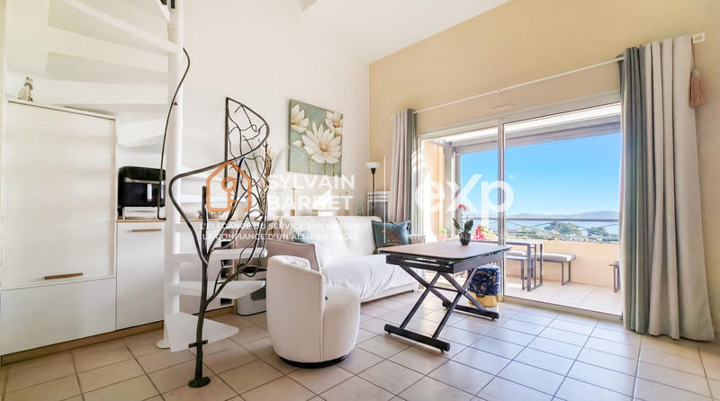 Duplex - 57 m² - 3 pièces