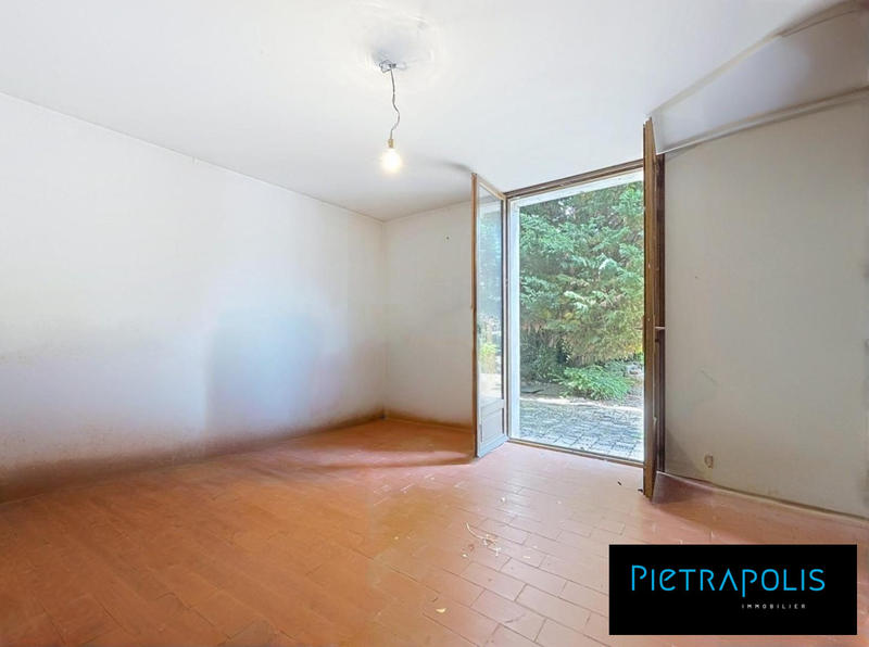 Maison traditionnelle - 90 m² - 4 pièces