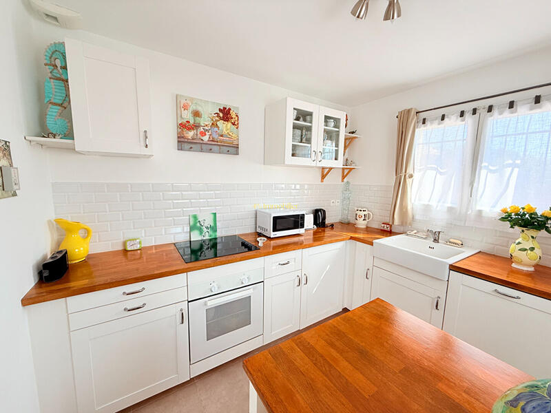 Maison - 77 m² - 5 pièces