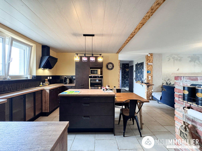 Maison - 108 m² - 5 pièces