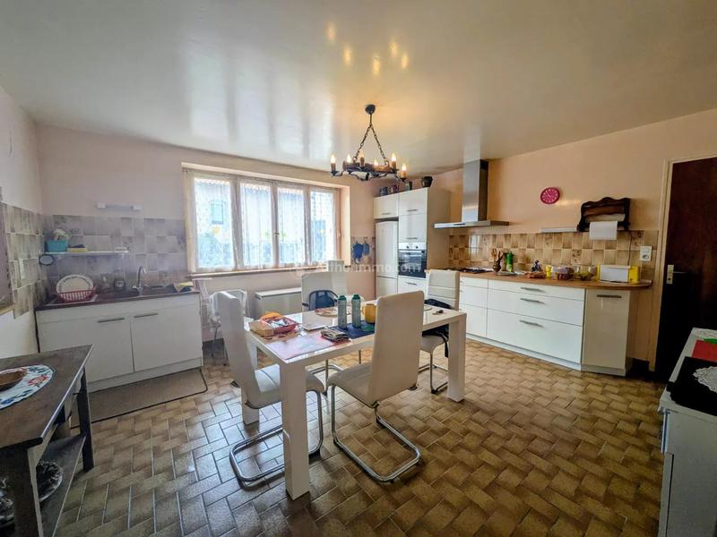 Maison - 156 m² - 6 pièces
