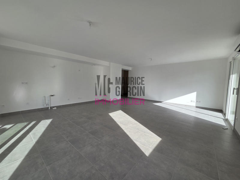 Appartement - 98 m² - 4 pièces