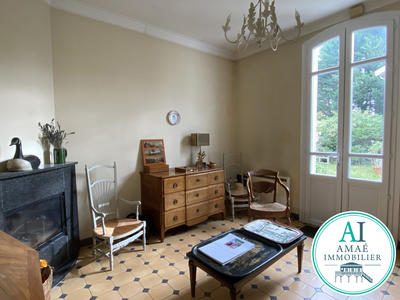 Maison ancienne - 180 m² - 6 pièces