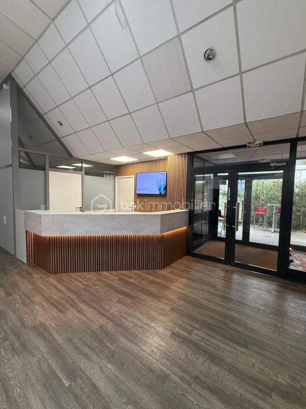 Bureau - 36 m² - 1 pièce