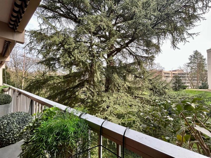 Appartement - 86 m² - 4 pièces