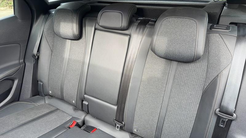 Peugeot 3008 2.0 BlueHDi 180 Eat8 Gt-Line