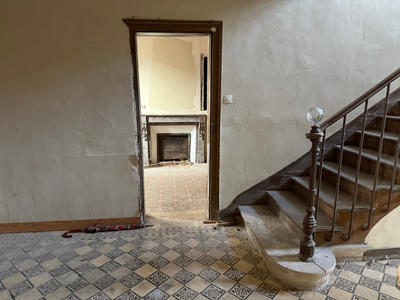 Maison - 200 m² - 8 pièces