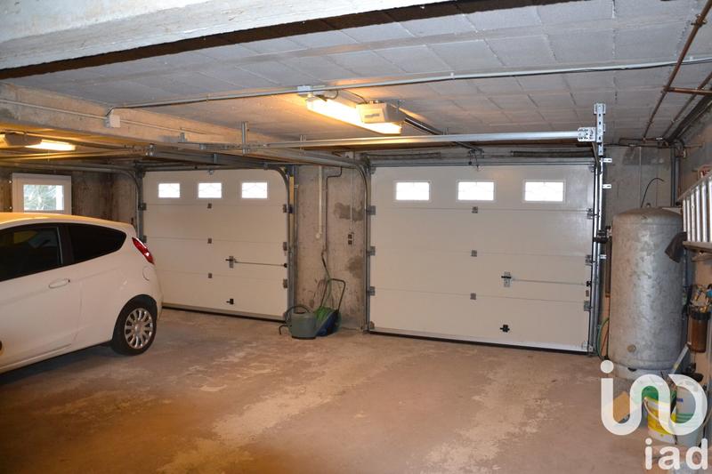 Maison de maîtres - 190 m² - 10 pièces