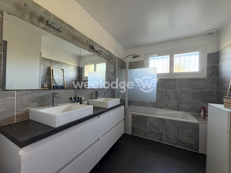 Maison - 147 m² - 6 pièces