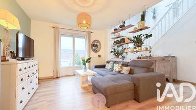 Maison - 124 m² - 6 pièces