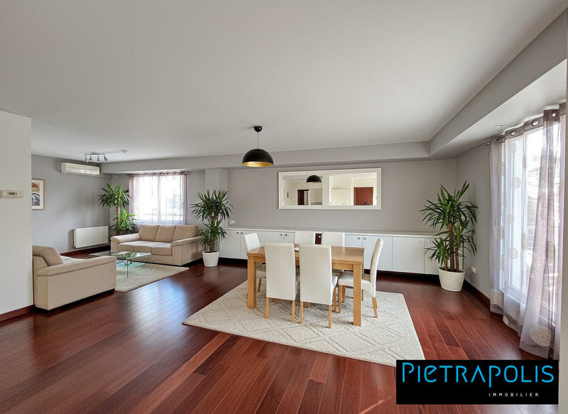 Appartement - 125 m² - 4 pièces