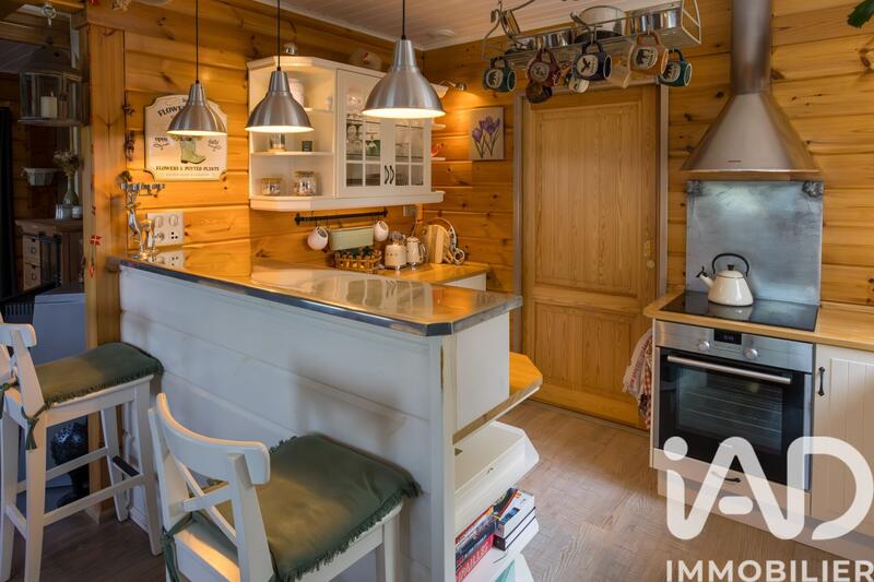 Maison - 90 m² - 4 pièces