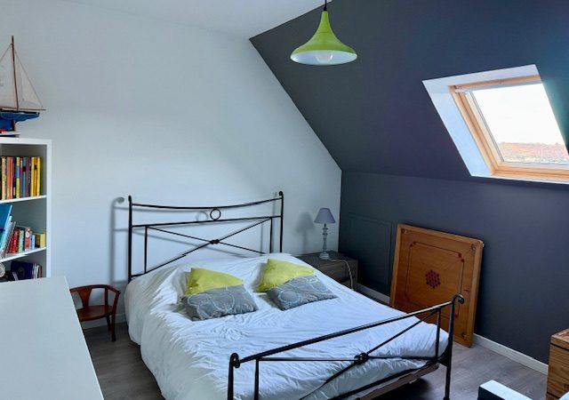 Maison - 227 m² - 9 pièces