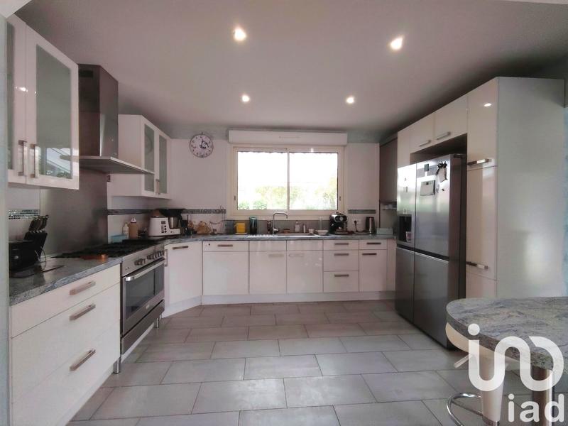 Maison - 193 m² - 7 pièces