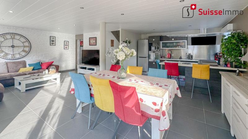 Duplex - 93 m² - 5 pièces