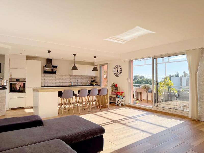 Appartement - 106 m² - 4 pièces