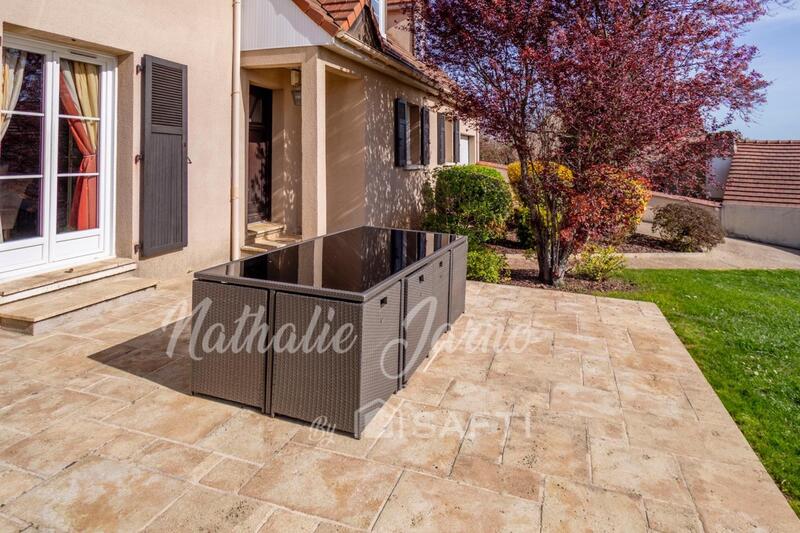 Maison - 159 m² - 6 pièces