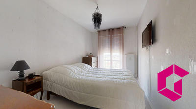 Appartement - 96 m² - 5 pièces