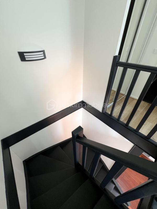 Duplex - 95 m² - 4 pièces