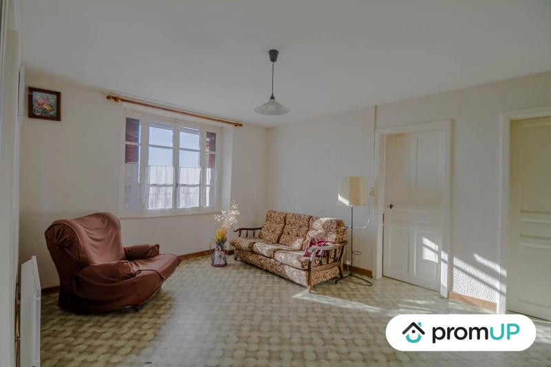 Maison - 60 m² - 4 pièces