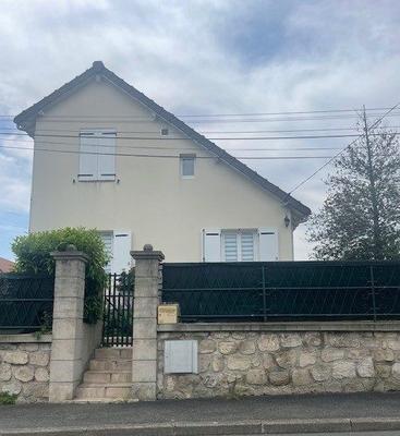 Maison - 60 m² - 4 pièces