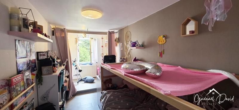 Maison - 128 m² - 7 pièces