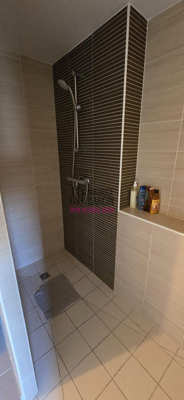 Appartement - 92 m² - 4 pièces