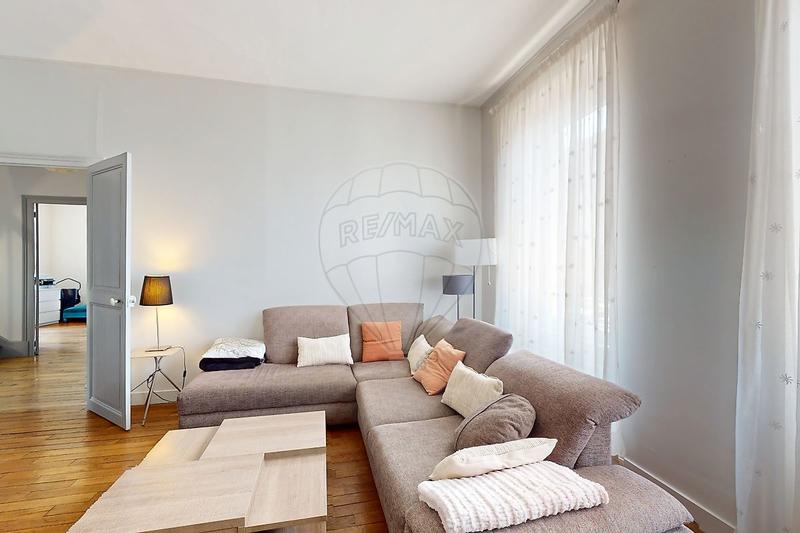 Maison de ville - 184 m² - 7 pièces