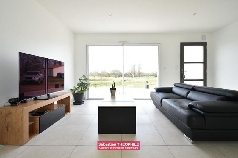 Maison - 102 m² - 4 pièces