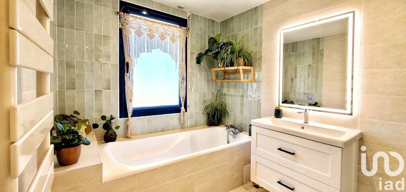 Maison - 161 m² - 10 pièces